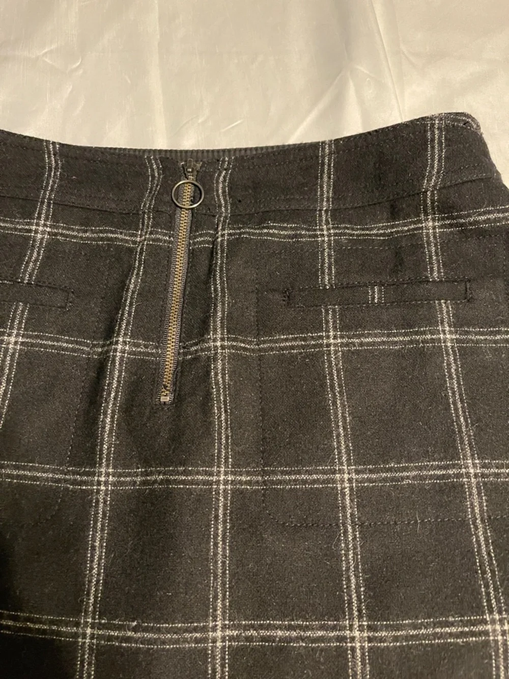 Madewell Black Windowpane Mini Skirt with Ring Detail - Picture 2 of 6